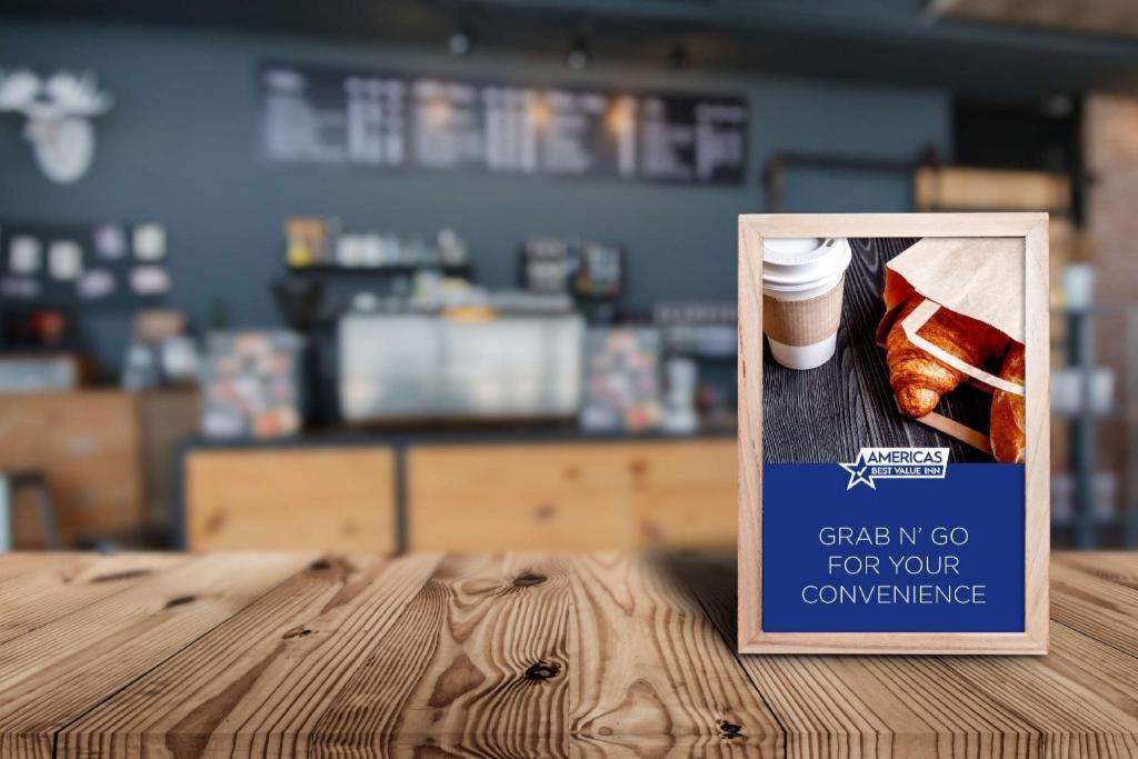 Americas Best Value Inn & Suites Victoria Εξωτερικό φωτογραφία