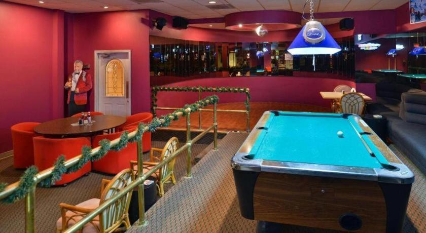 Americas Best Value Inn & Suites Victoria Εξωτερικό φωτογραφία